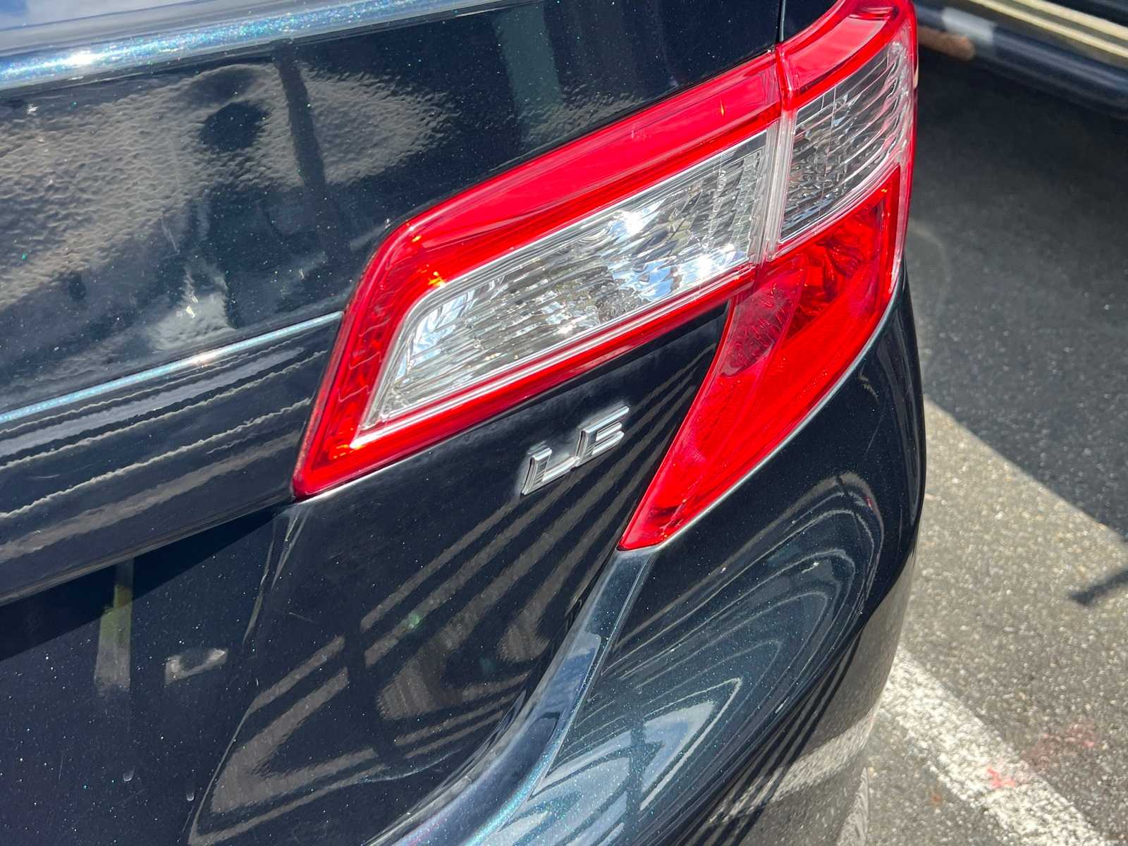 Thumbnail: 2012 Toyota Camry - 7