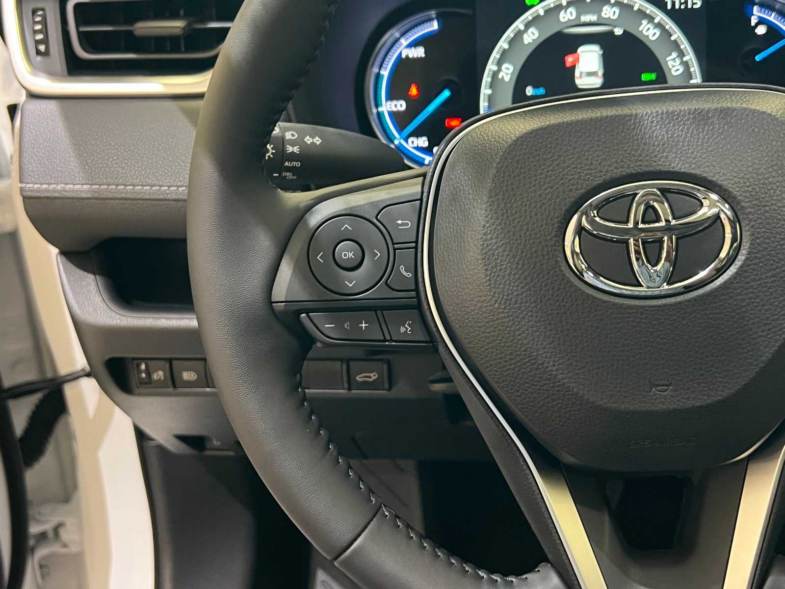 Thumbnail: 2025 Toyota RAV4 - 22