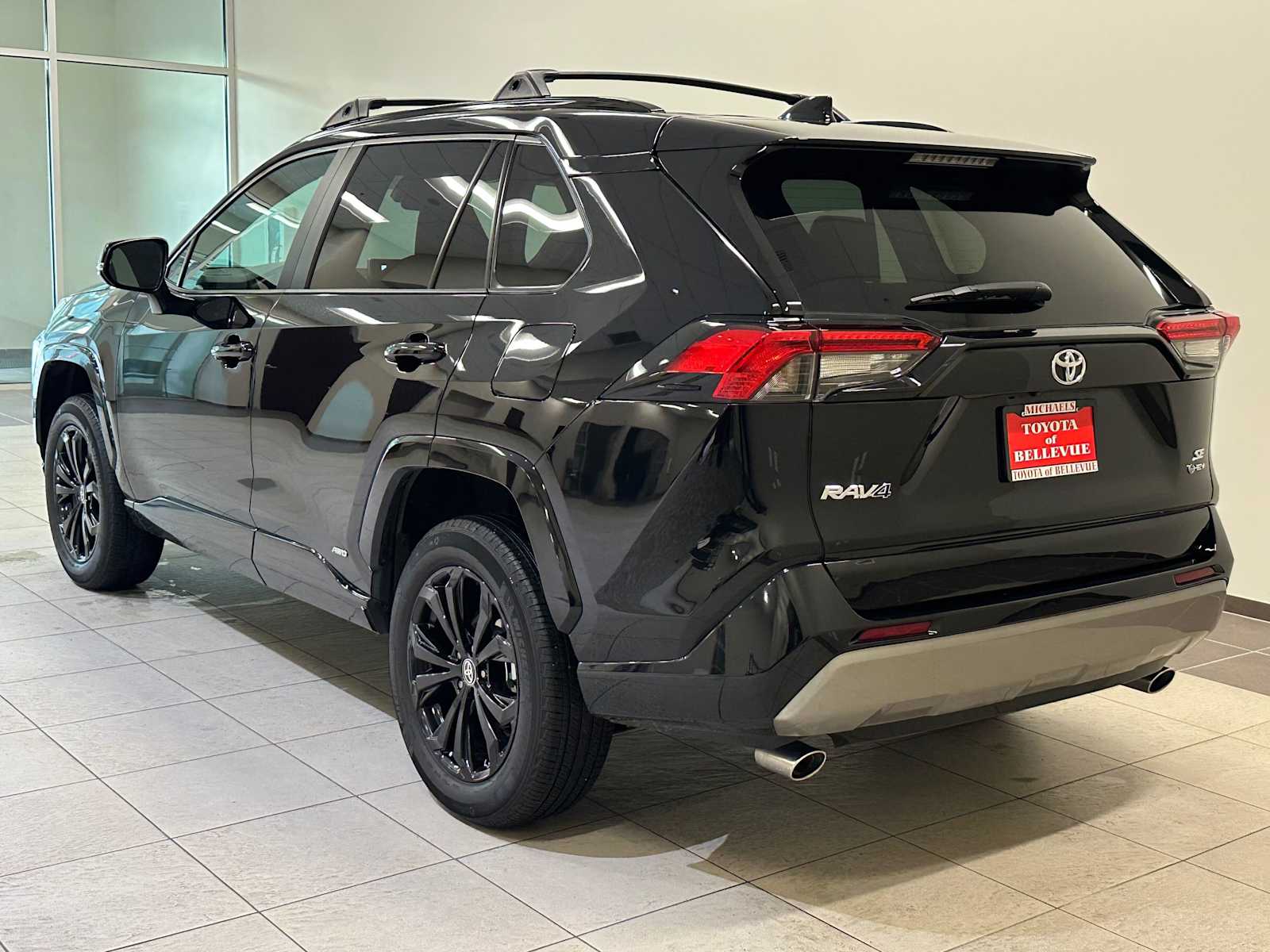 Thumbnail: 2025 Toyota RAV4 - 4