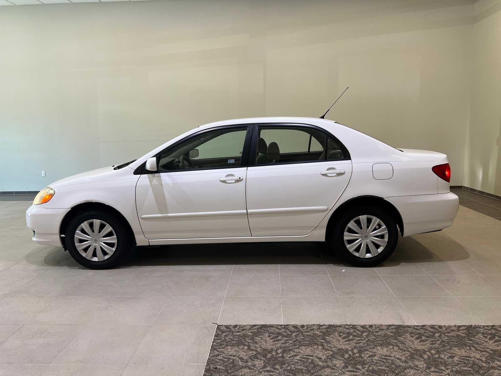 Thumbnail: 2004 Toyota Corolla - 3