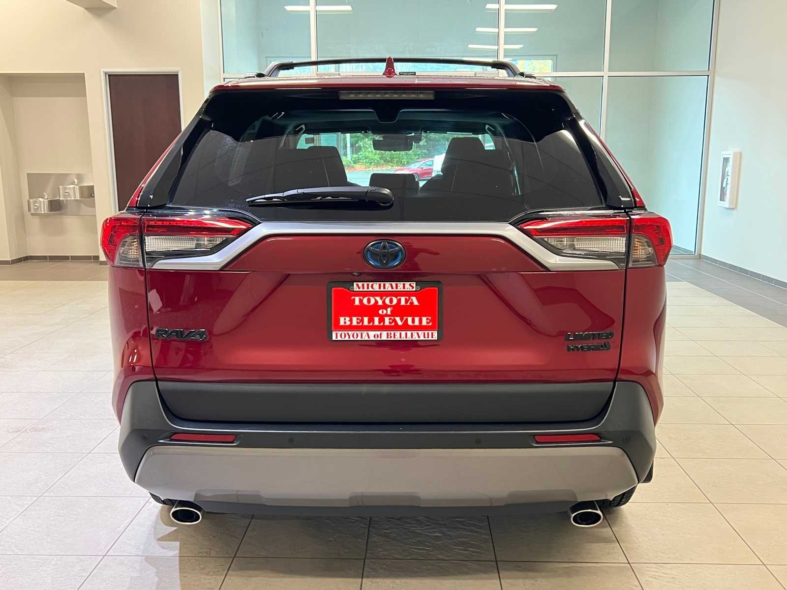 Thumbnail: 2020 Toyota RAV4 - 5