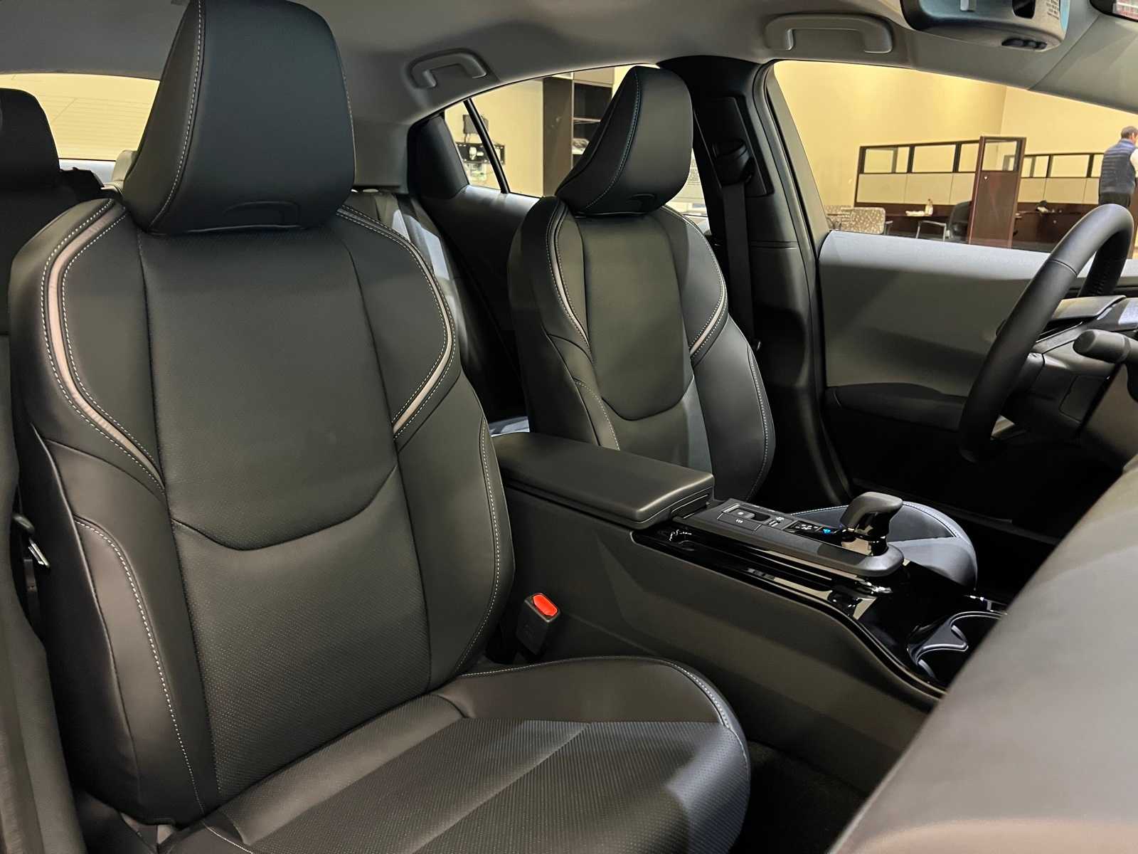 Thumbnail: 2026 Toyota Prius - 14