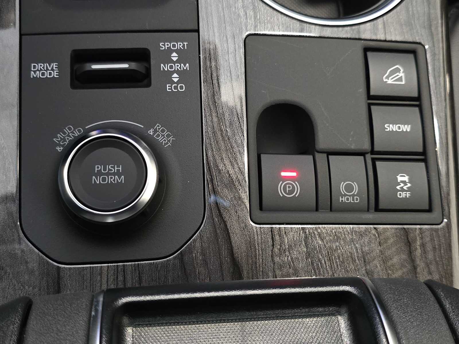 Thumbnail: 2026 Toyota Highlander - 16