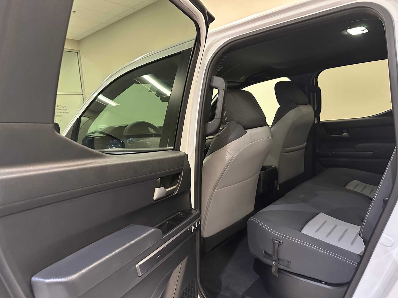 Thumbnail: 2024 Toyota Tacoma - 24