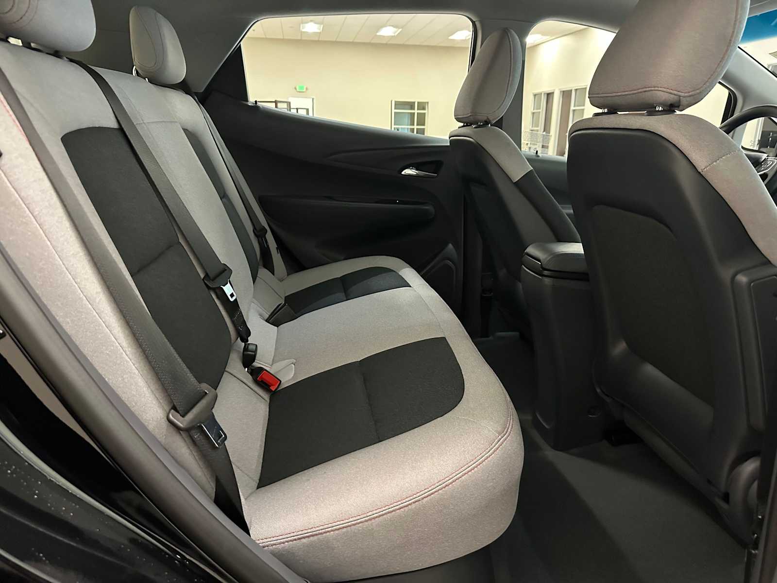 Thumbnail: 2021 Chevrolet Bolt EV - 24