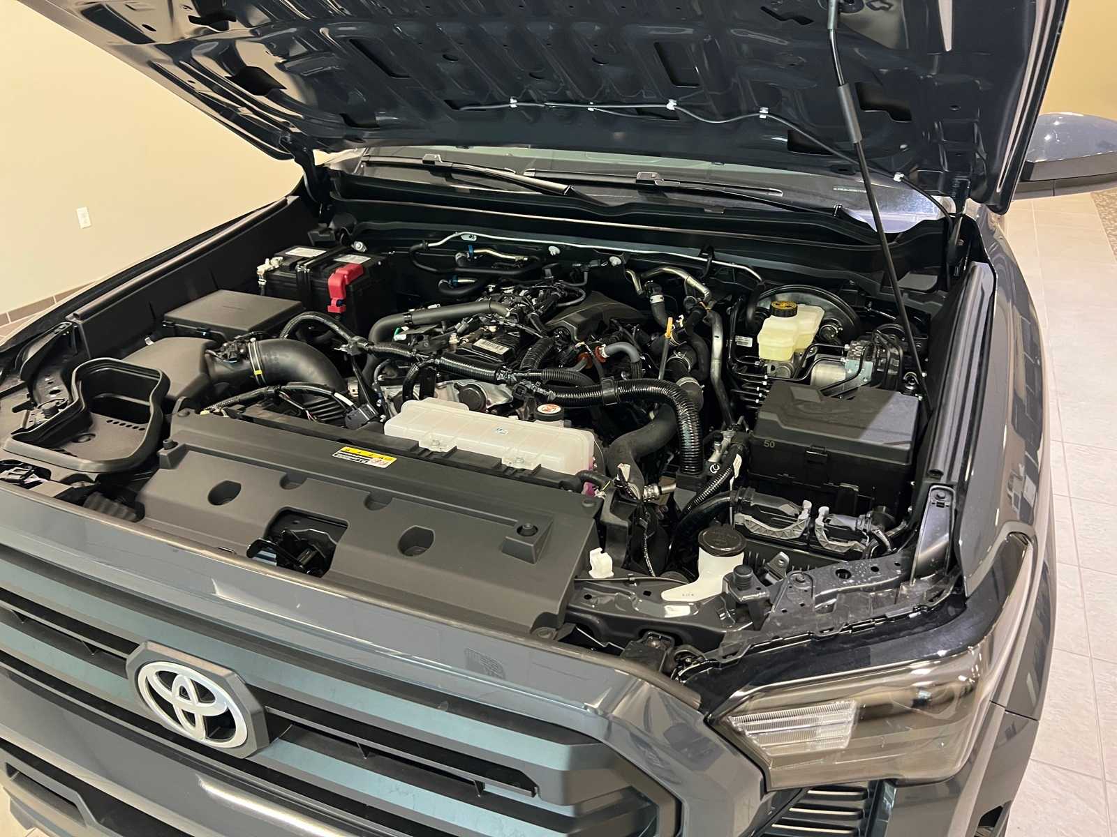 Thumbnail: 2025 Toyota Tacoma - 9