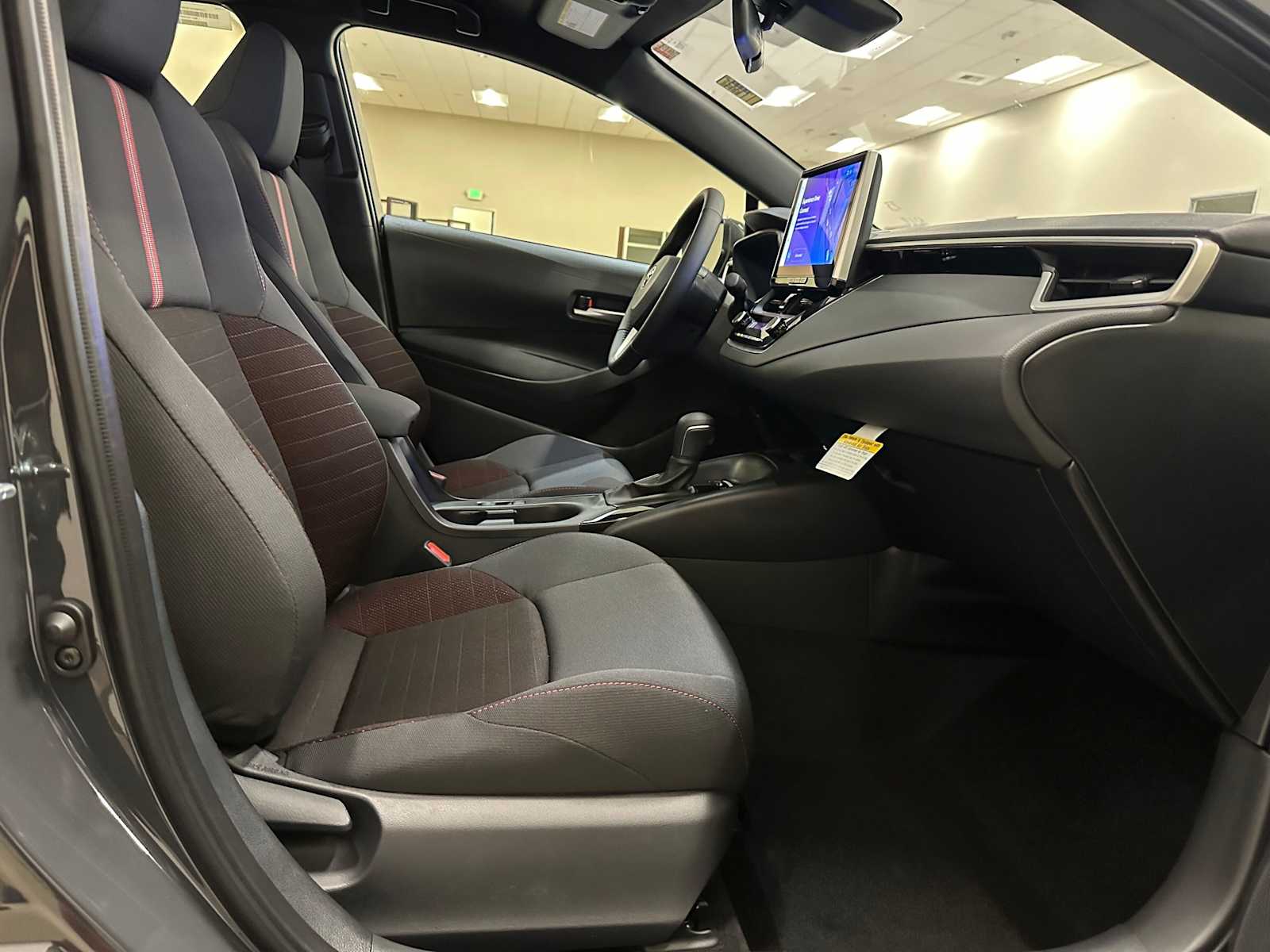 Thumbnail: 2026 Toyota Corolla - 26