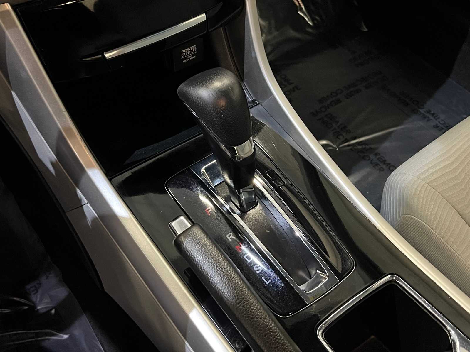 Thumbnail: 2017 Honda Accord - 23