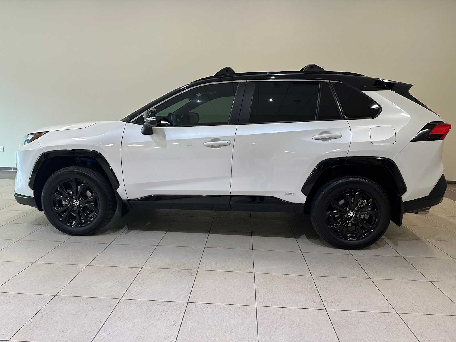 Thumbnail: 2023 Toyota RAV4 - 3