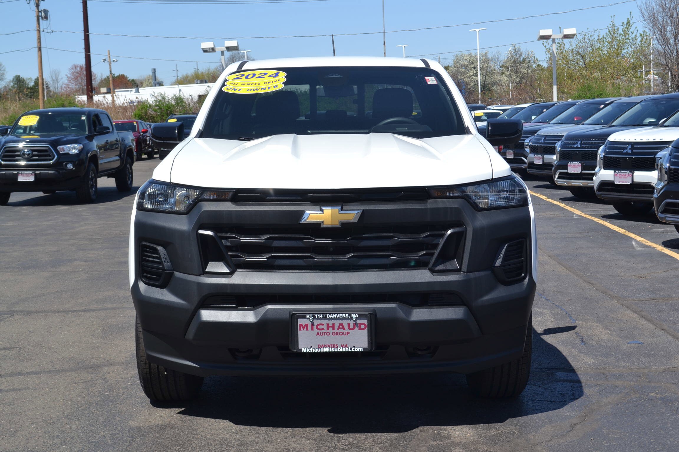 2024 Chevrolet Colorado Work Truck photo 4