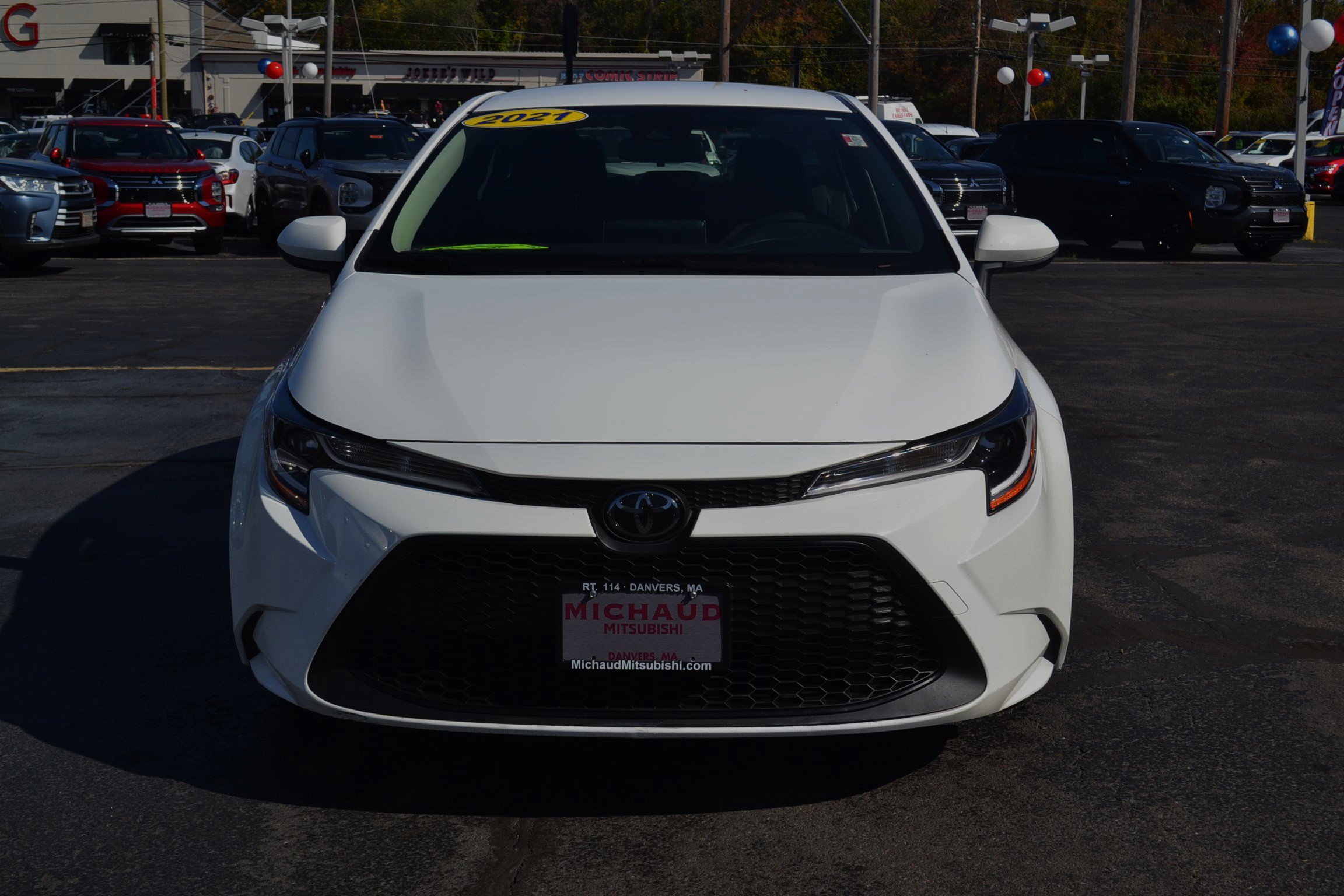 2021 Toyota Corolla LE photo 3