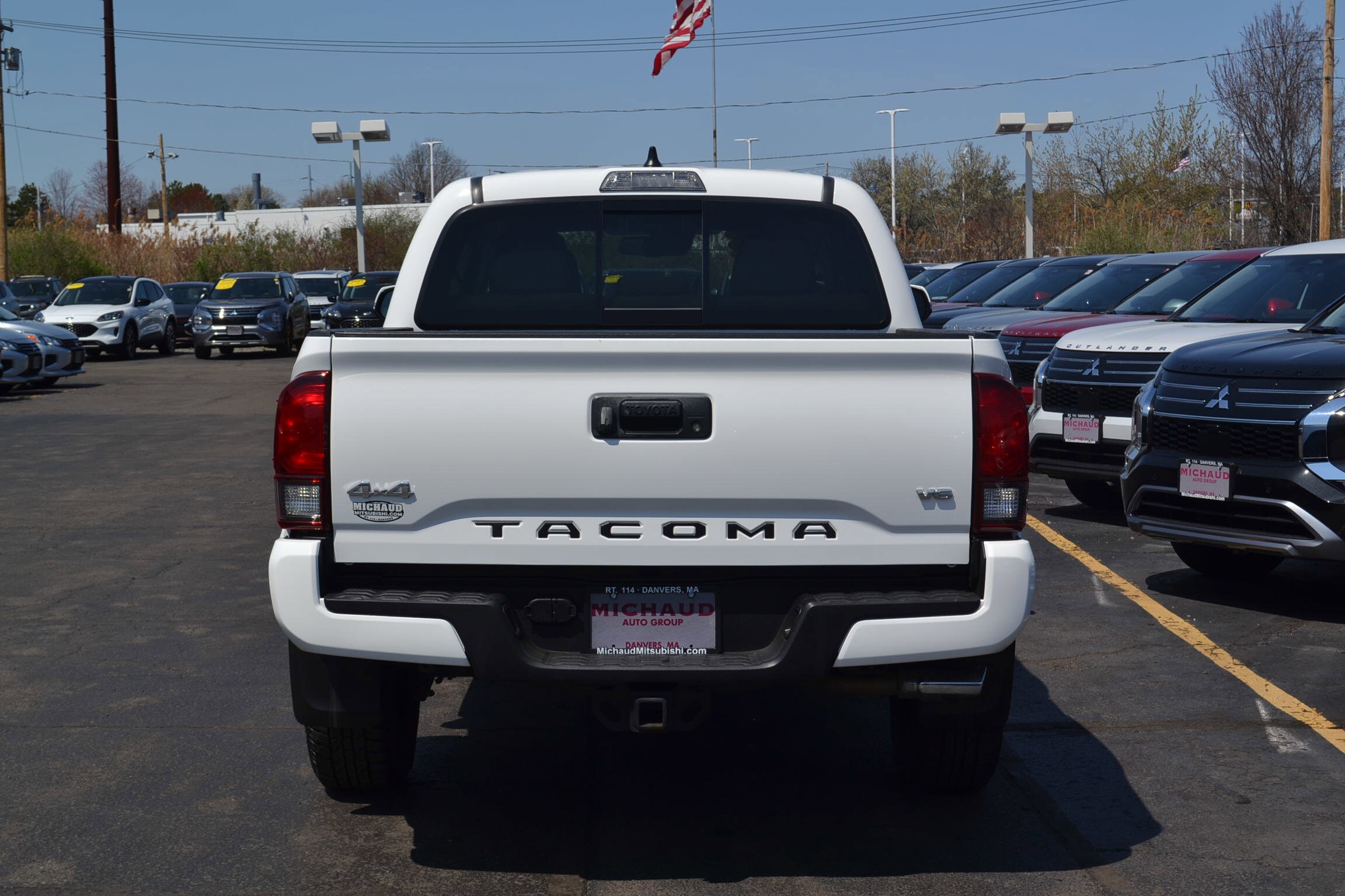 2022 Toyota Tacoma SR5 photo 4