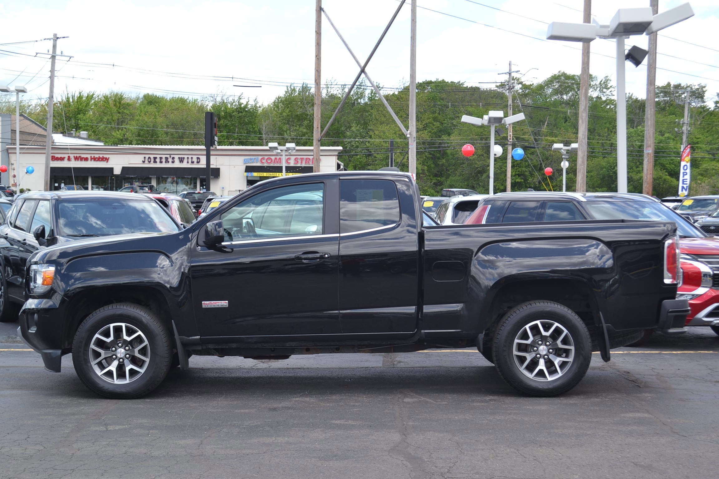 Used 2017 GMC Canyon SLE with VIN 1GTH6CEN7H1169140 for sale in Danvers, MA