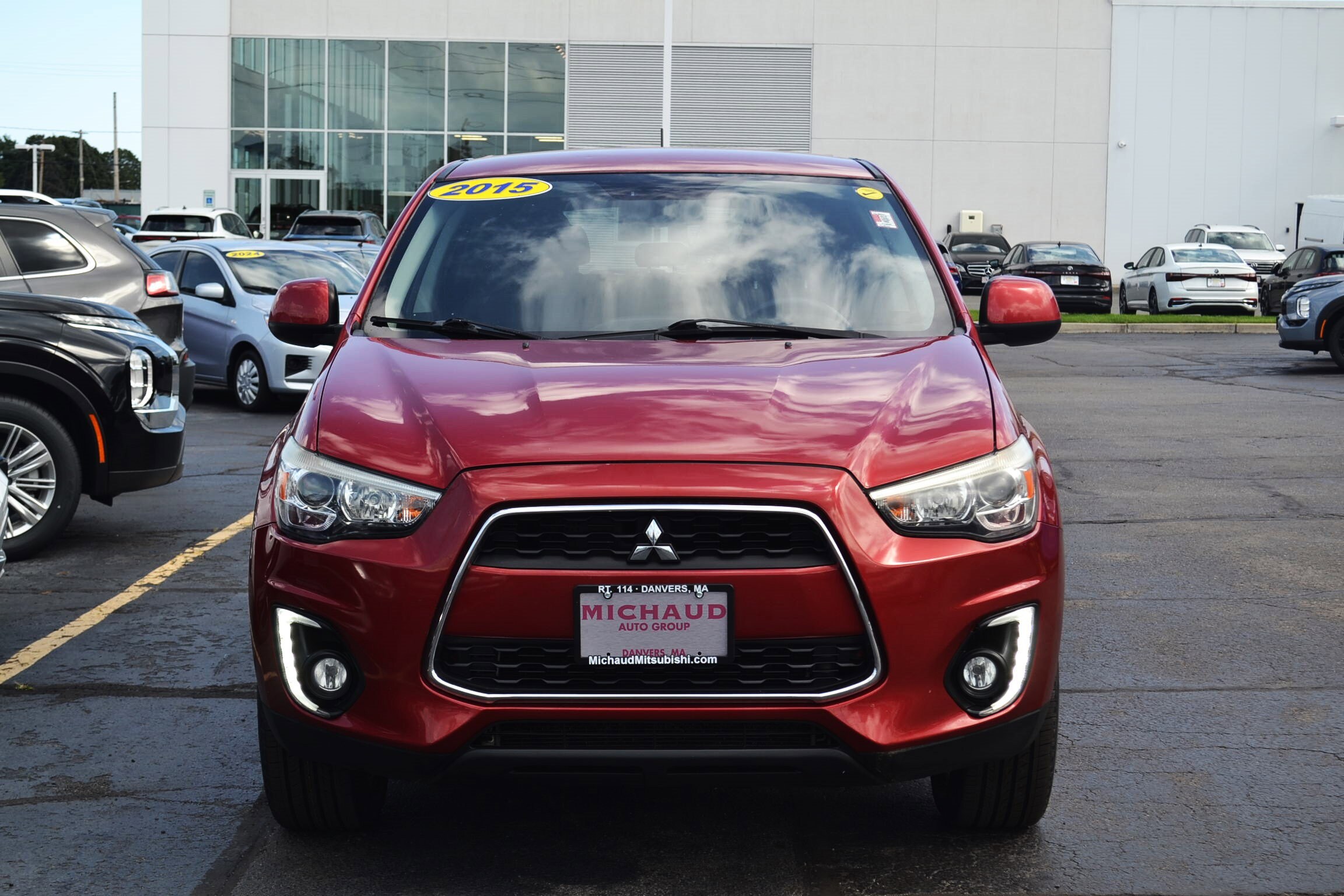 2015 Mitsubishi Outlander Sport SE photo 2