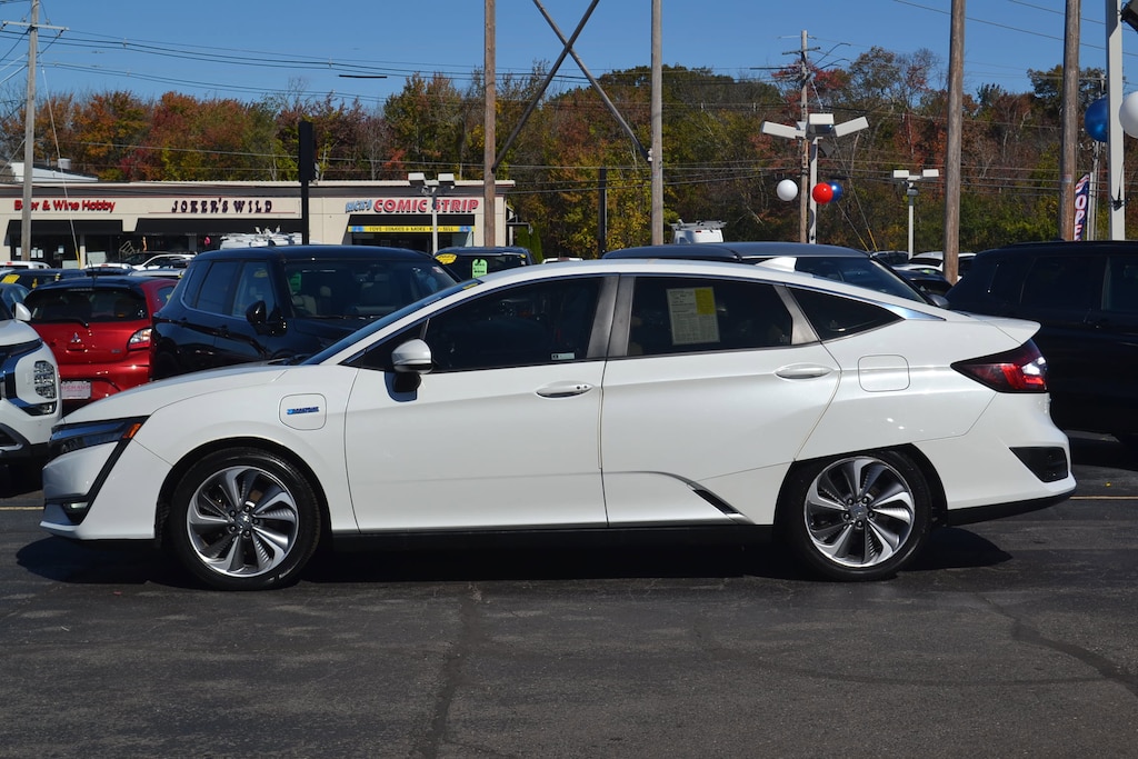Used 2018 Honda Clarity Plug-In Hybrid Touring Sedan