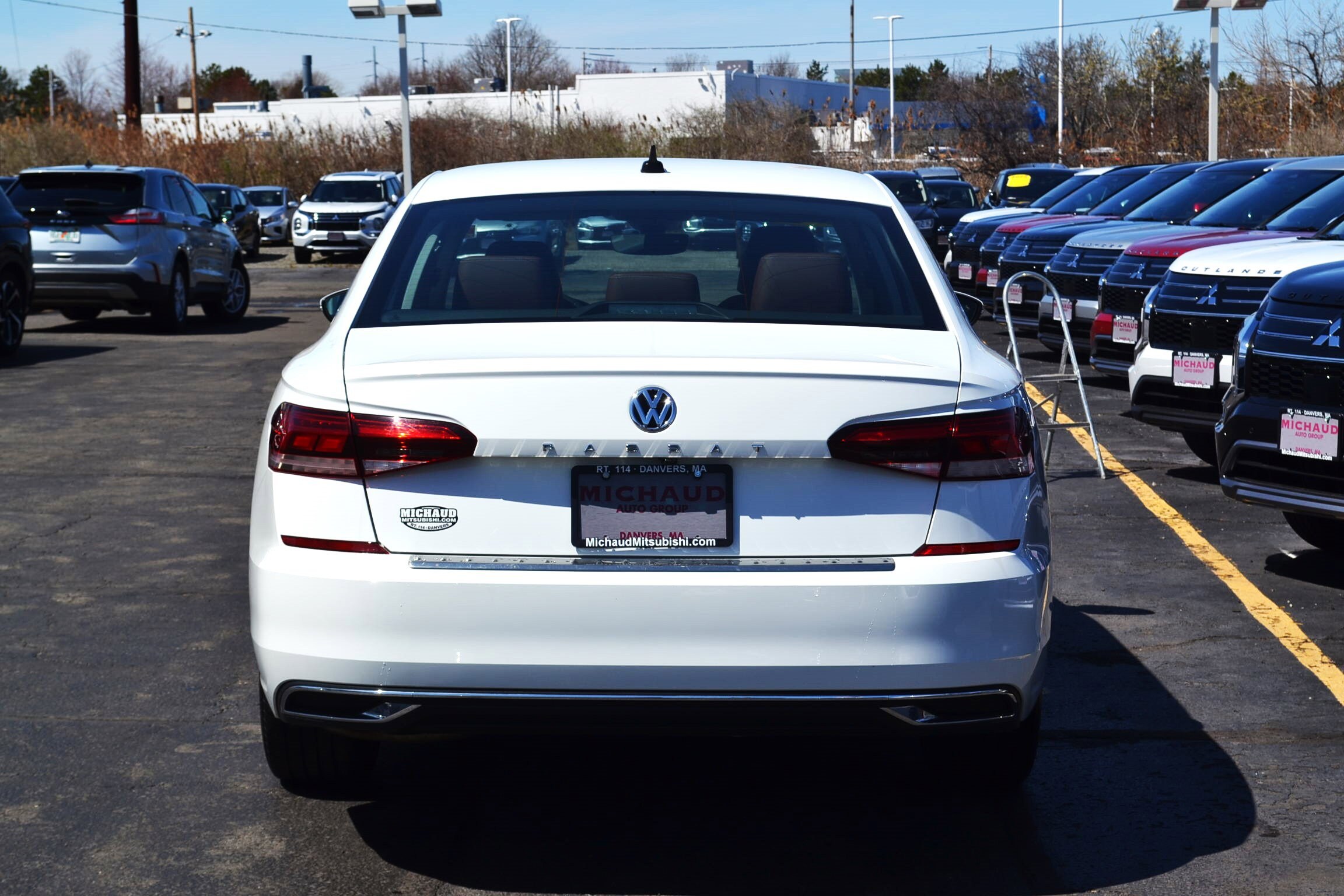 2022 Volkswagen Passat 2.0T SE photo 4