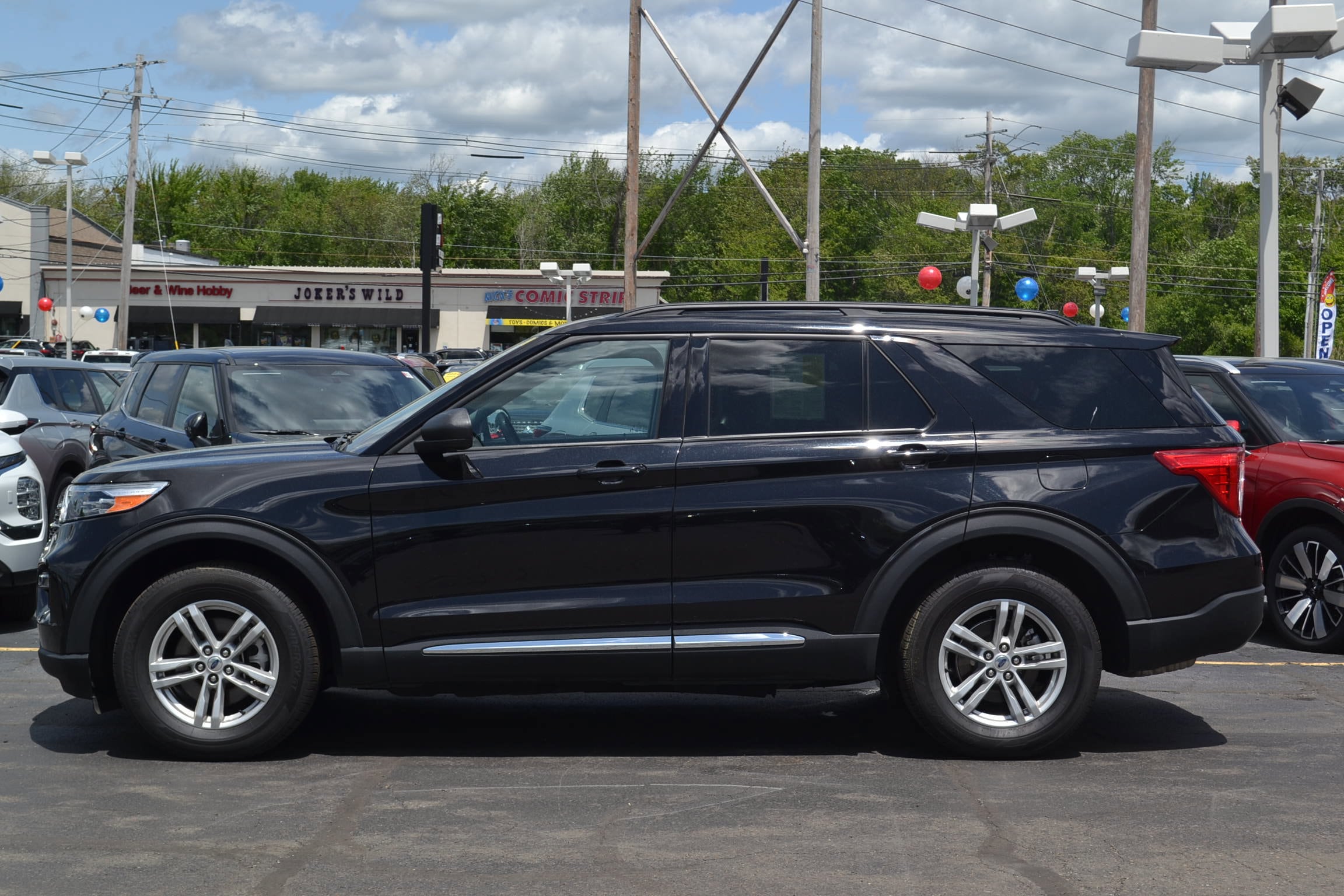Used 2023 Ford Explorer XLT with VIN 1FMSK8DH7PGB85811 for sale in Danvers, MA