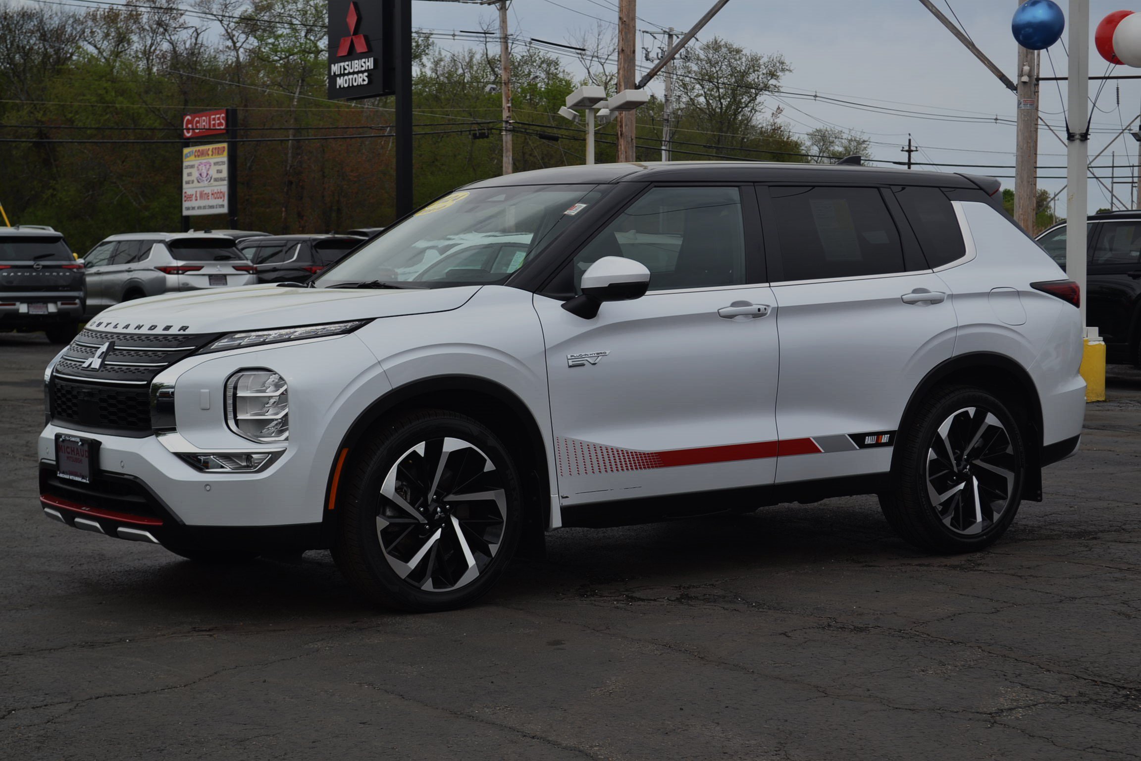 2024 Mitsubishi Outlander Plug-in Hybrid