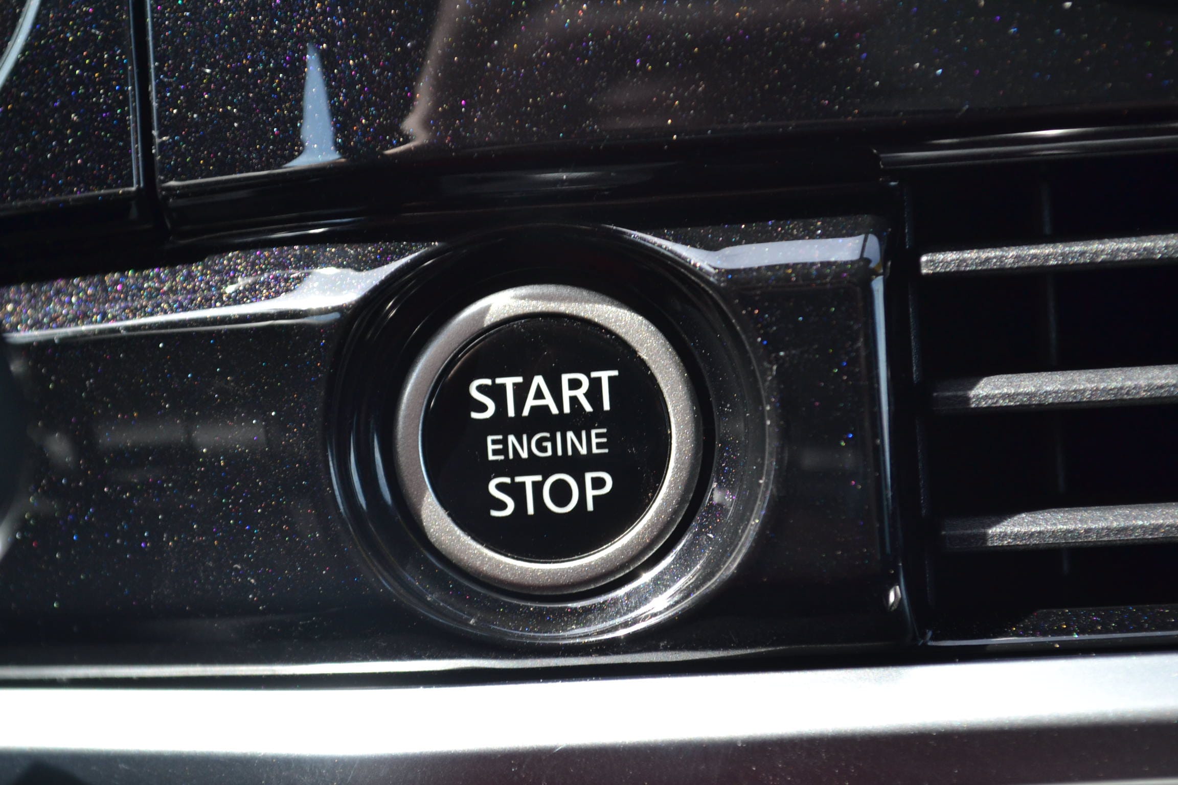 2022 Nissan Pathfinder SV - Photo 19