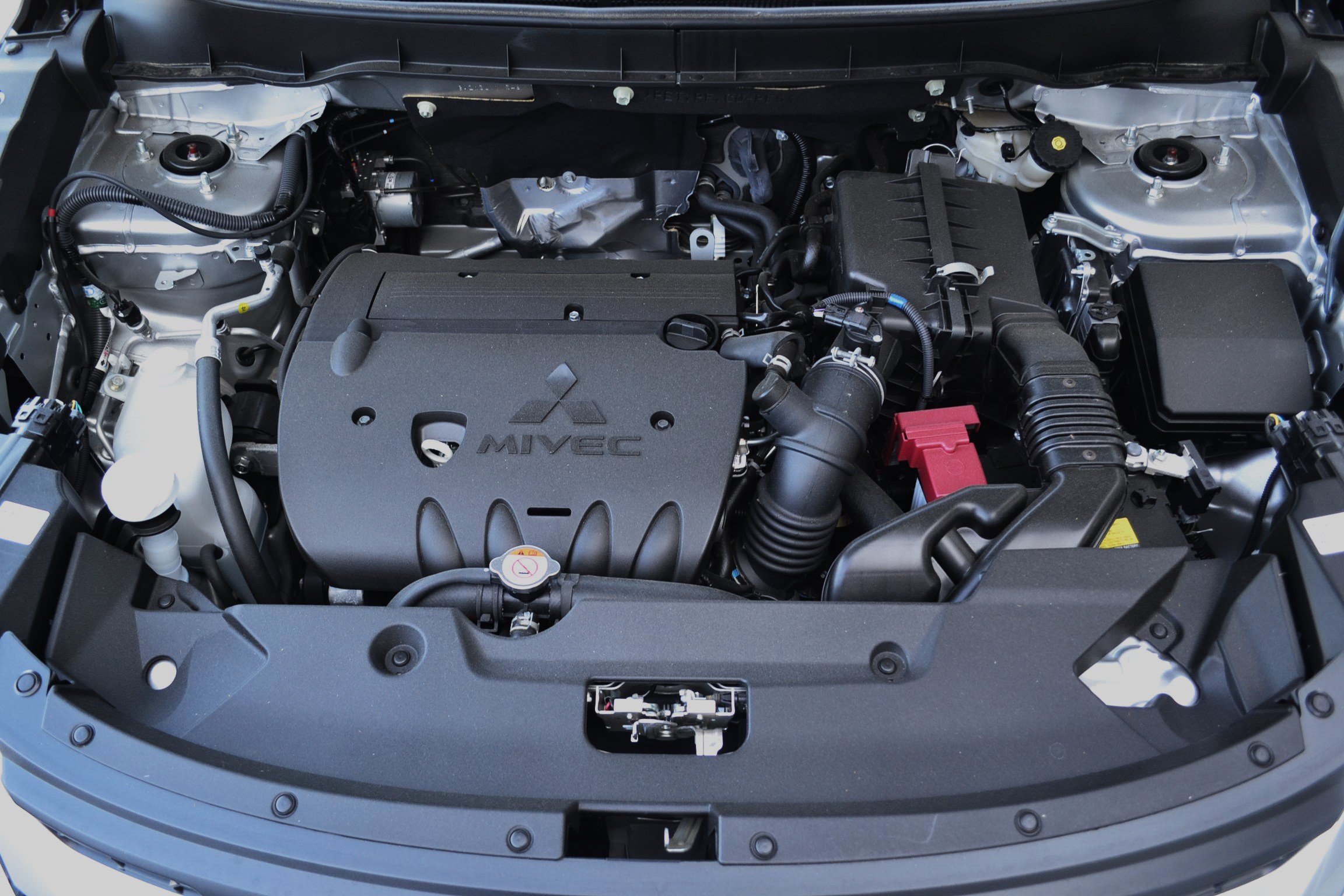2025 Mitsubishi Outlander Sport ES - Photo 26