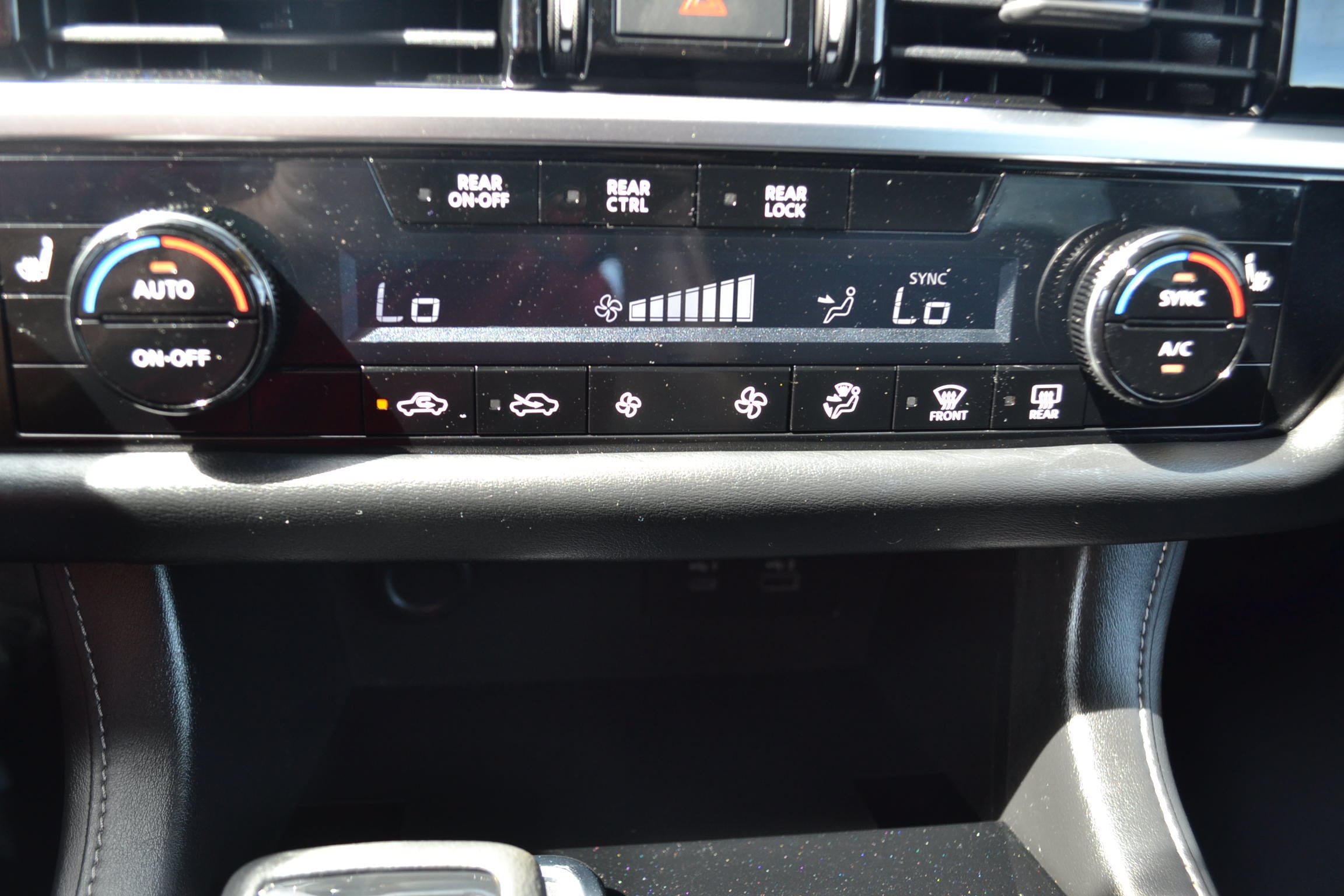 2022 Nissan Pathfinder SV - Photo 17