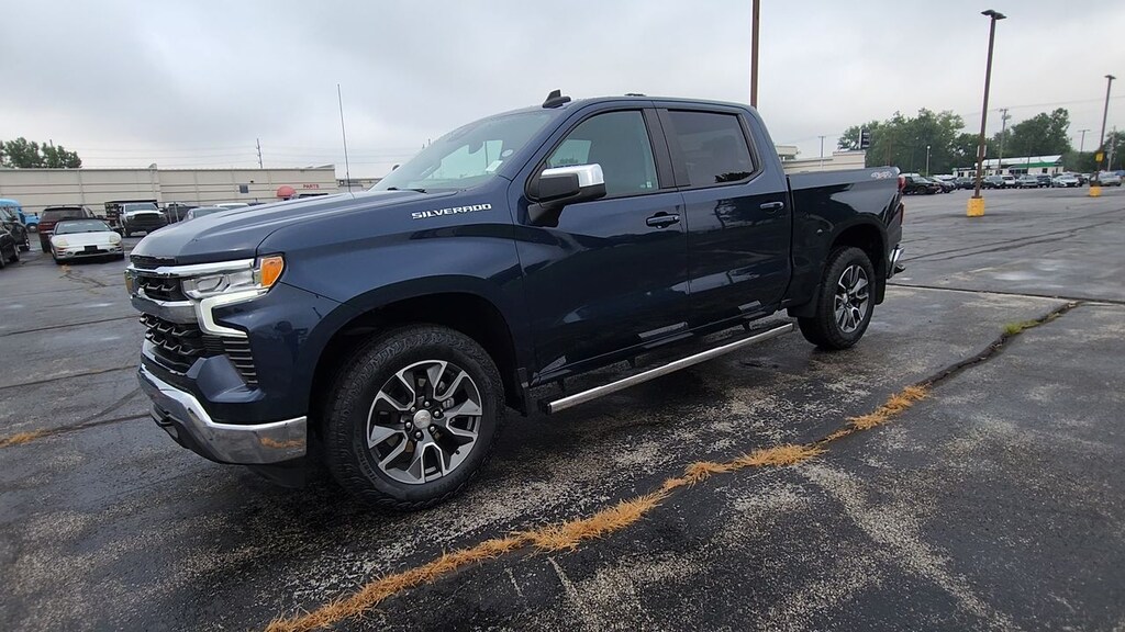 Used 2023 Chevrolet Silverado PICKUP