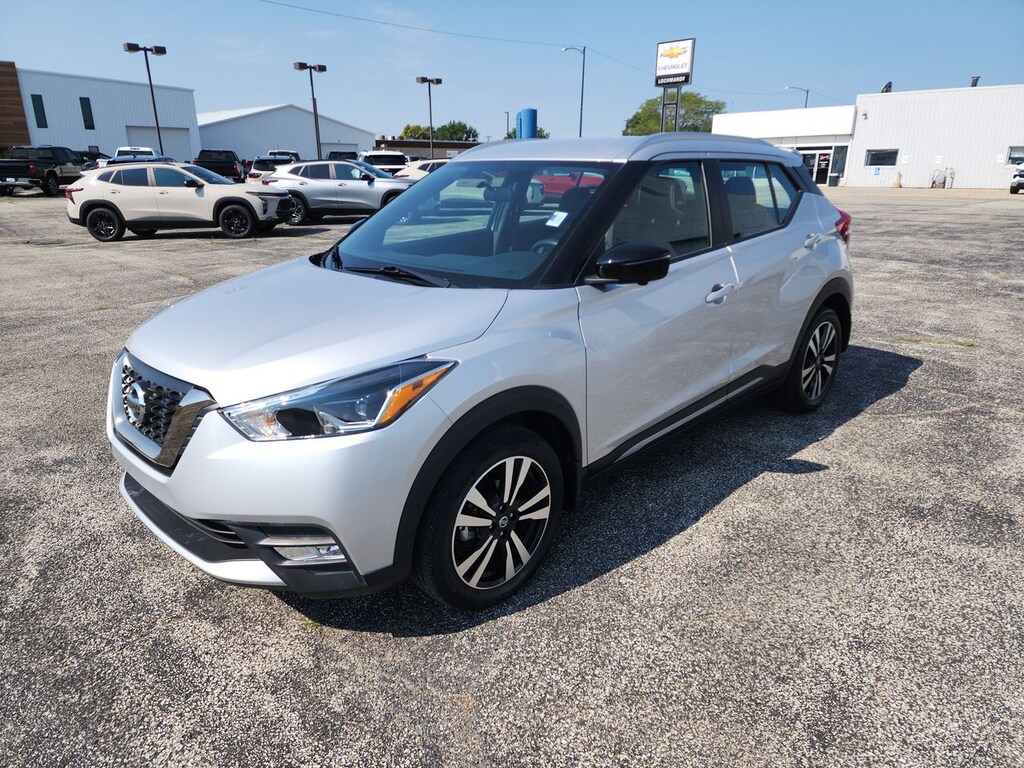 Used 2019 Nissan Kicks SR HATCH