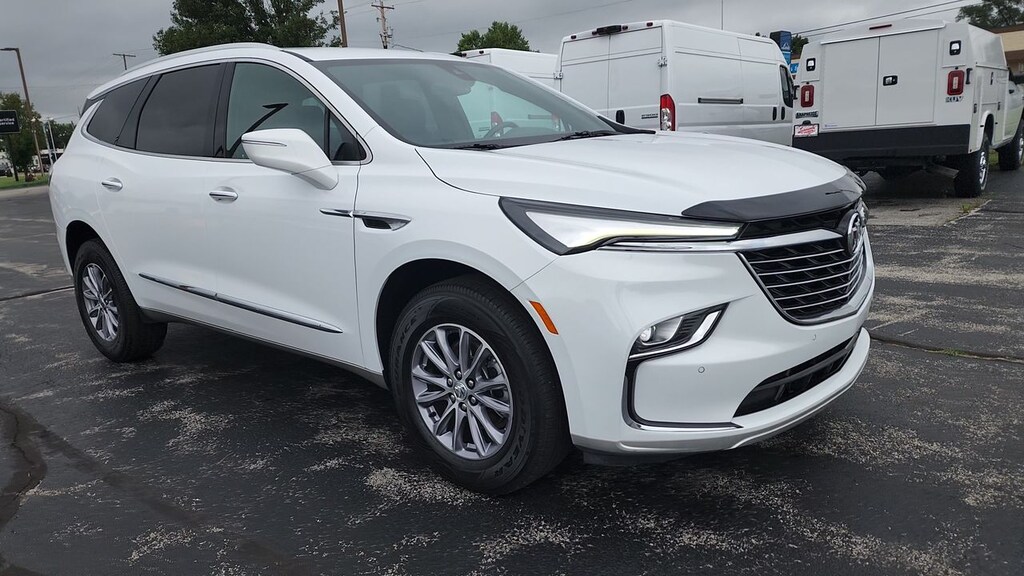 Used 2023 Buick Enclave Essence WAGON
