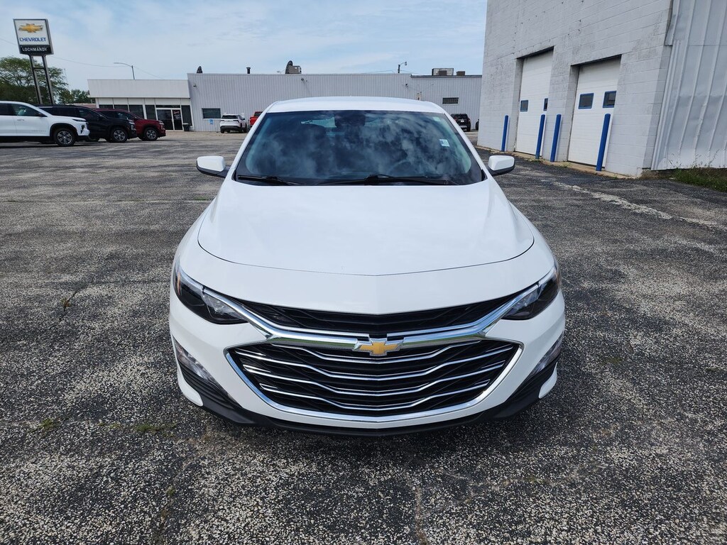 Used 2025 Chevrolet Malibu LT SEDAN