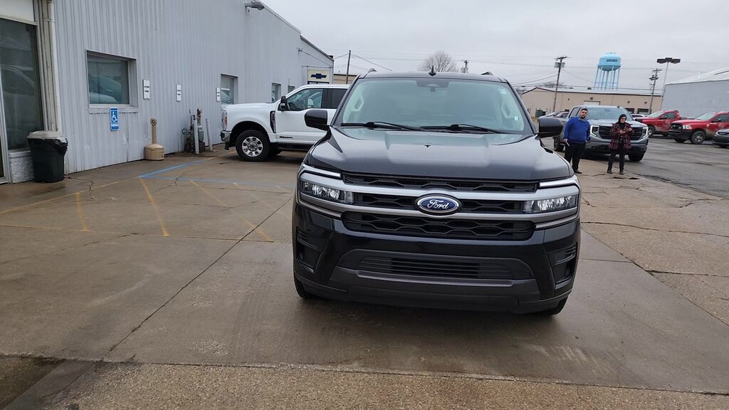 Used 2024 Ford Expedition XLT WAGON