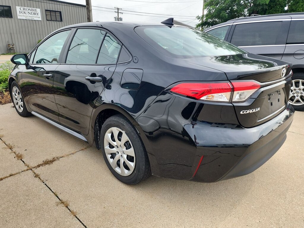 Used 2025 Toyota Corolla LE SEDAN
