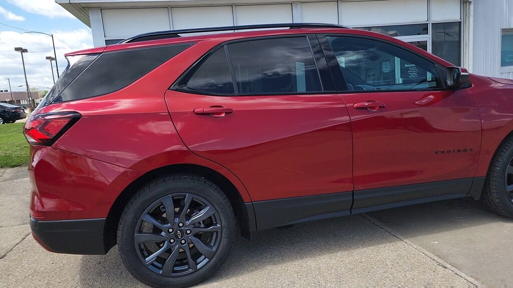 Used 2024 Chevrolet Equinox WAGON