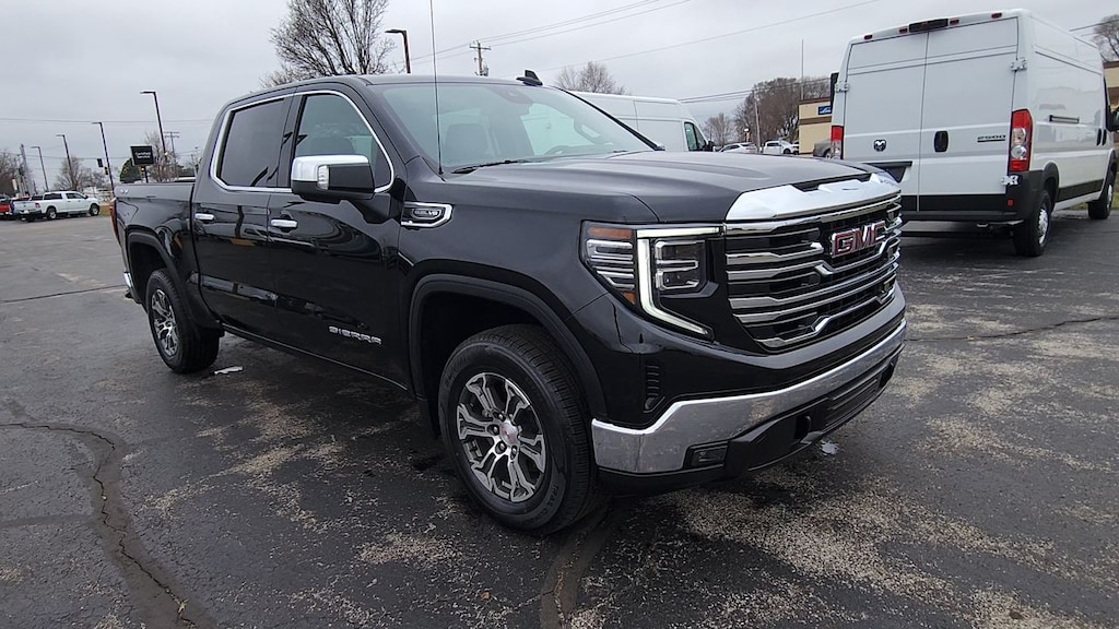 Used 2024 GMC Sierra K15 SLT CREW PICKUP