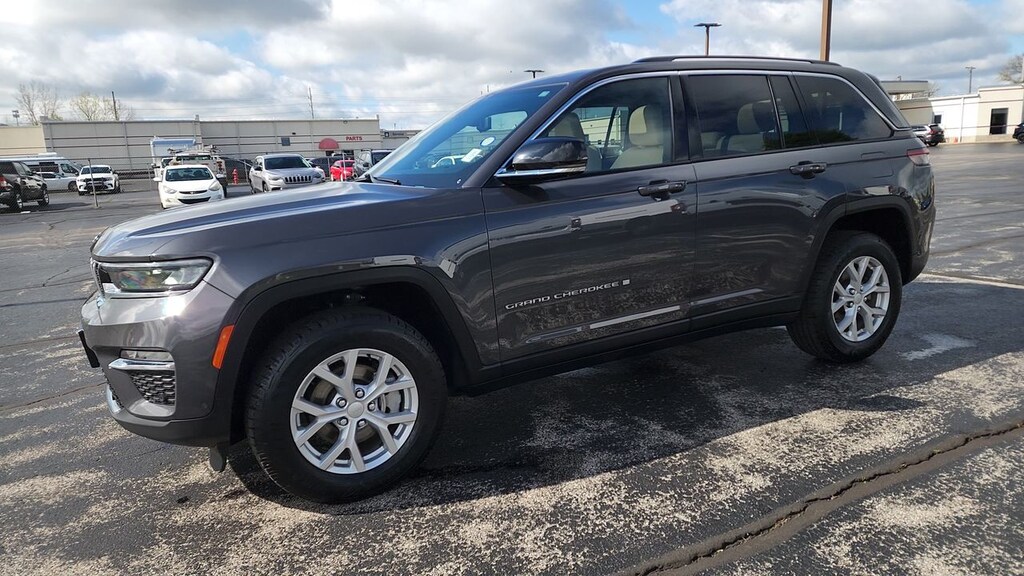 Used 2023 Jeep Grand Cherokee WAGON