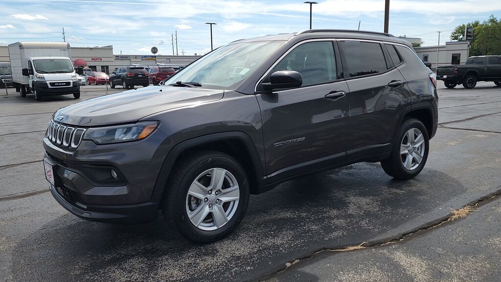 Used 2022 Jeep Compass Latitud WAGON