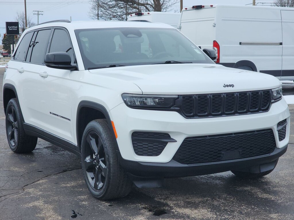 Used 2023 Jeep Grand Cherokee WAGON
