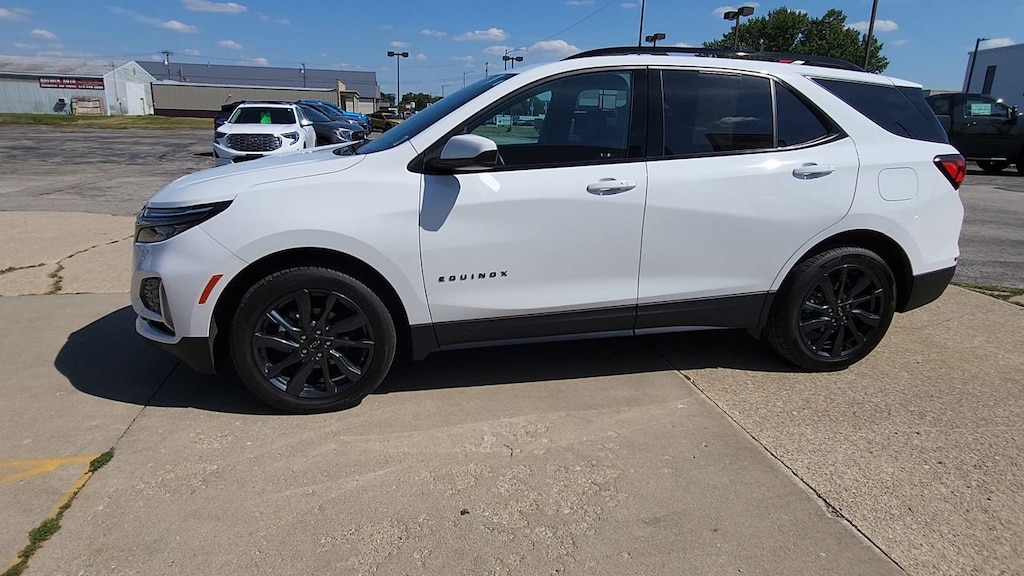 Used 2022 Chevrolet Equinox RS WAGON