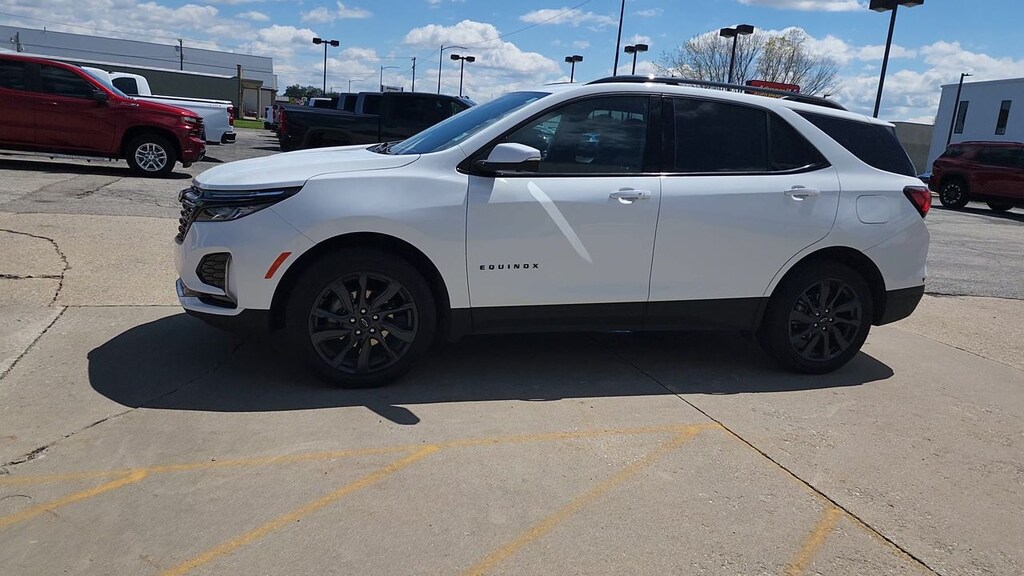 Used 2024 Chevrolet Equinox RS WAGON