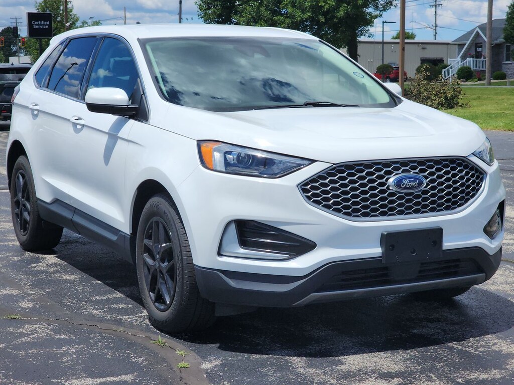 Used 2024 Ford Edge SEL WAGON