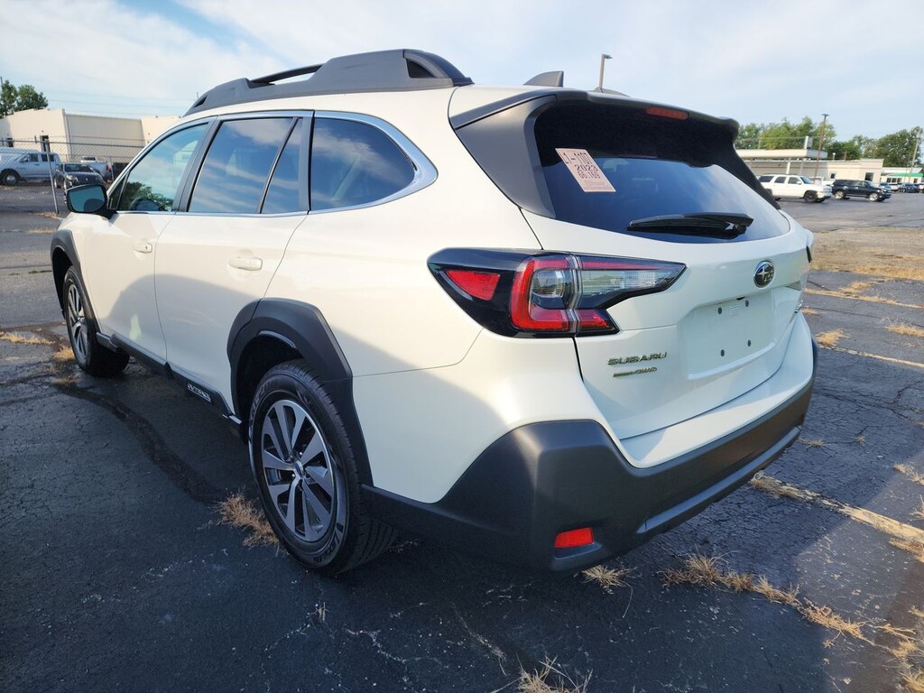 Used 2023 Subaru Outback Premium WAGON