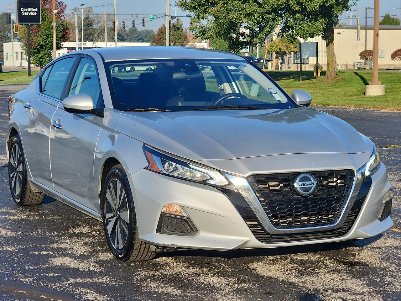 Used 2021 Nissan Altima SV SEDAN