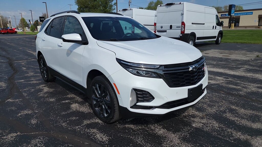 Used 2023 Chevrolet Equinox RS WAGON