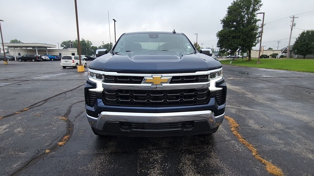 Used 2023 Chevrolet Silverado PICKUP