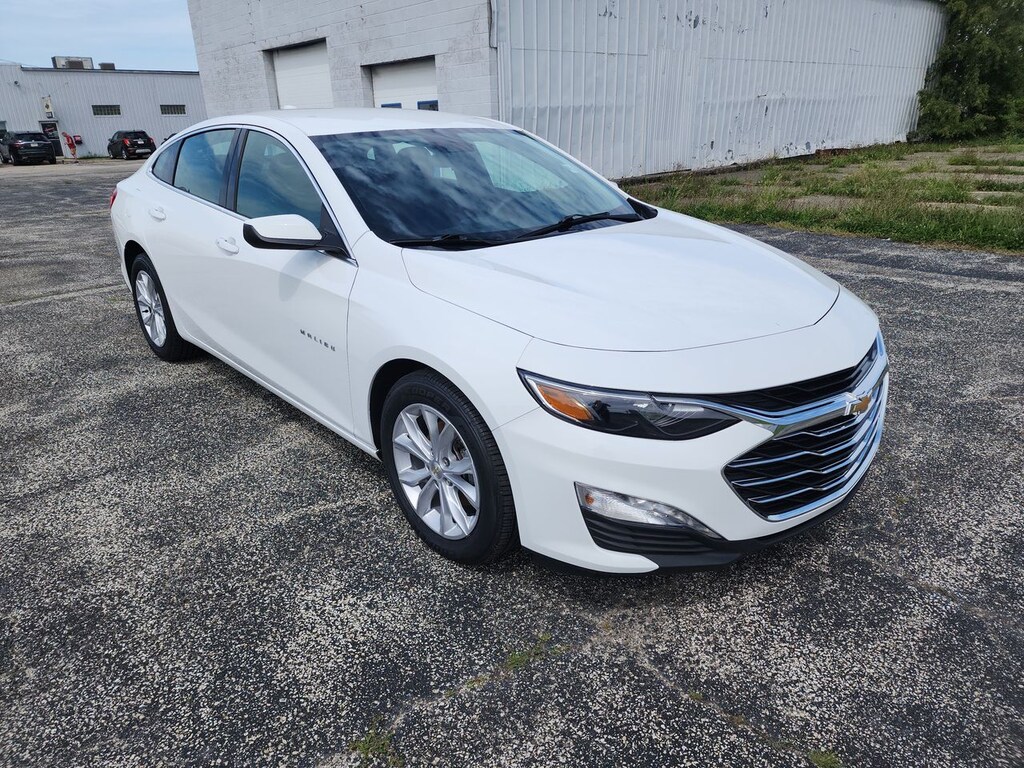 Used 2025 Chevrolet Malibu LT SEDAN