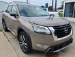  Nissan Pathfinder Plat
