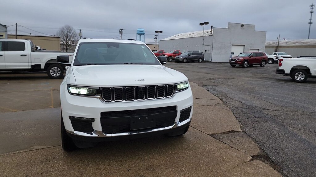 Used 2024 Jeep Grand Cherokee WAGON