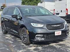 2024 Chrysler Pacifica Tourin VAN PASSENGE