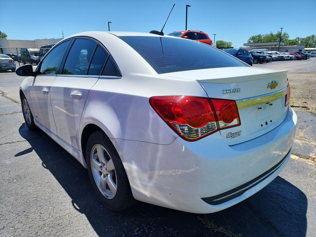 Used 2015 Chevrolet Cruze LT SEDAN