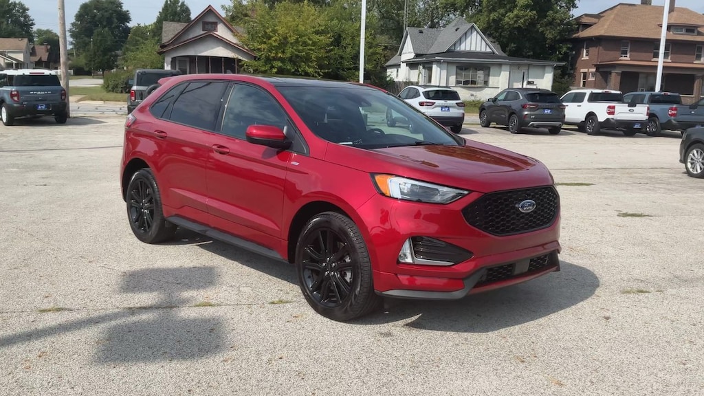 Used 2024 Ford Edge SEL WAGON