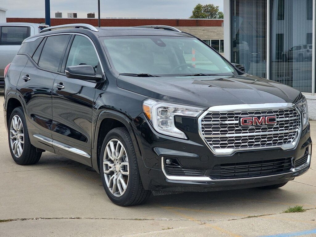 Used 2023 GMC Terrain WAGON